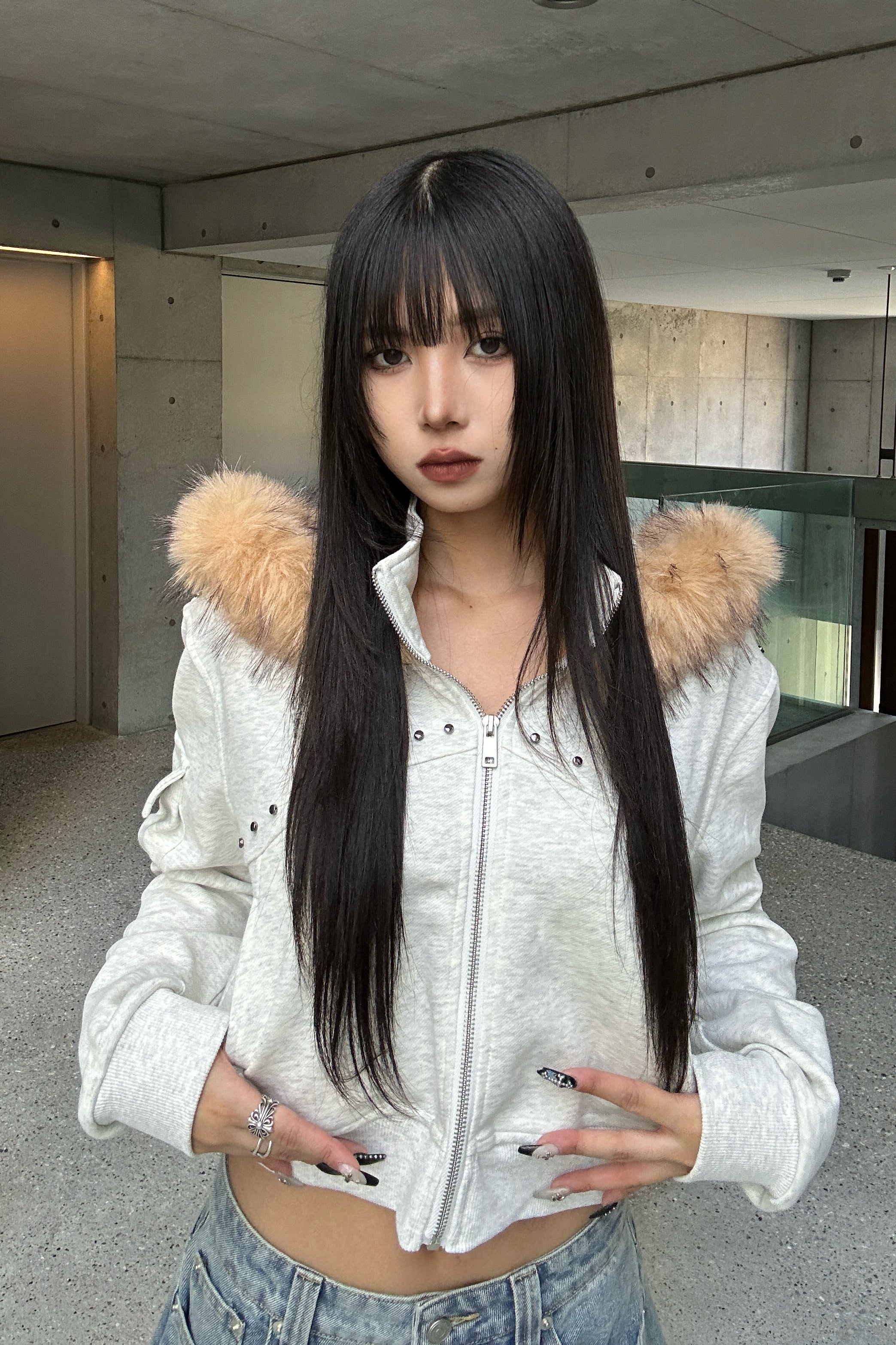 ラウンドスタッズクロップドファーパーカー KSG21154