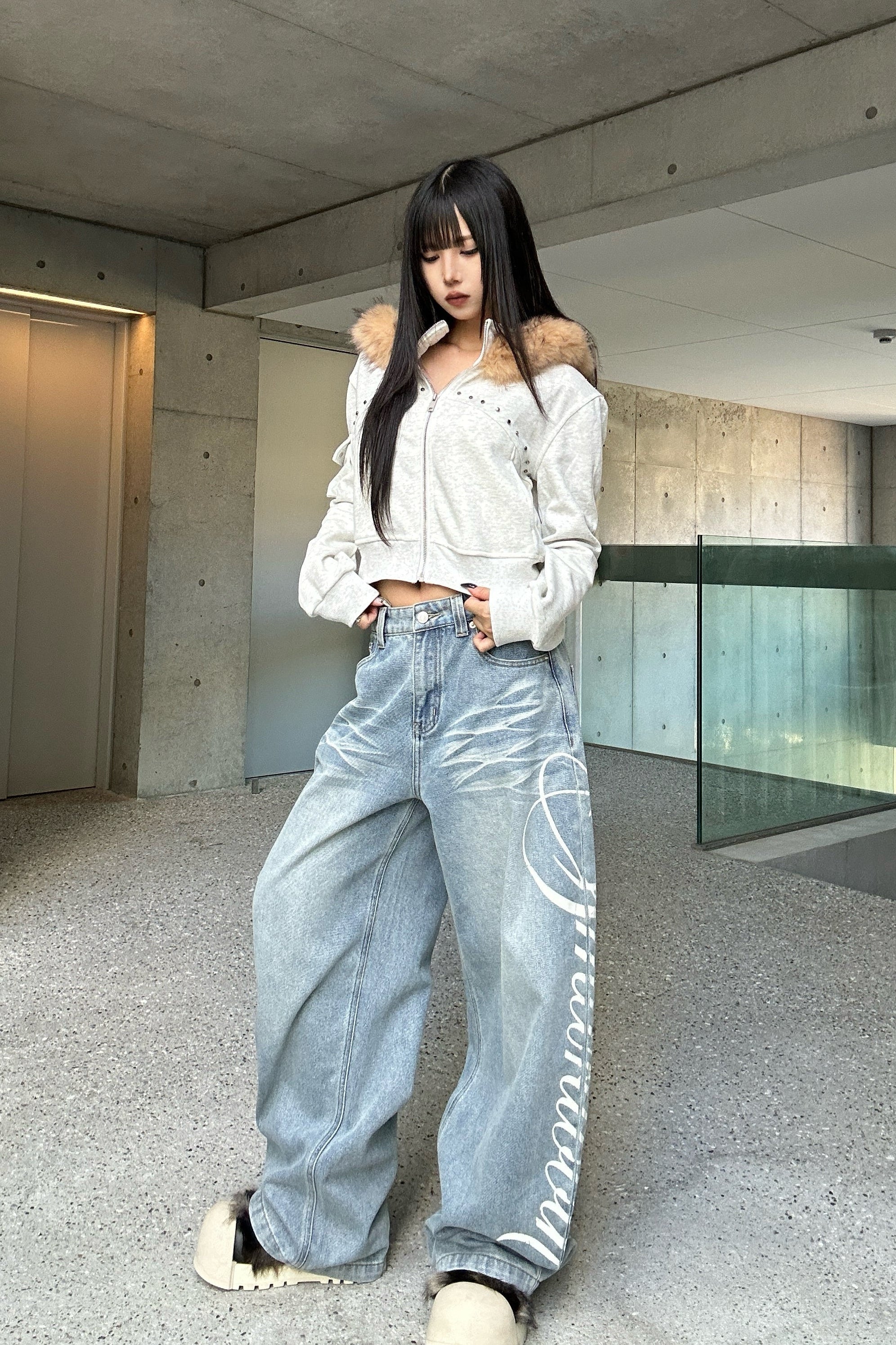 ラウンドスタッズクロップドファーパーカー KSG21154