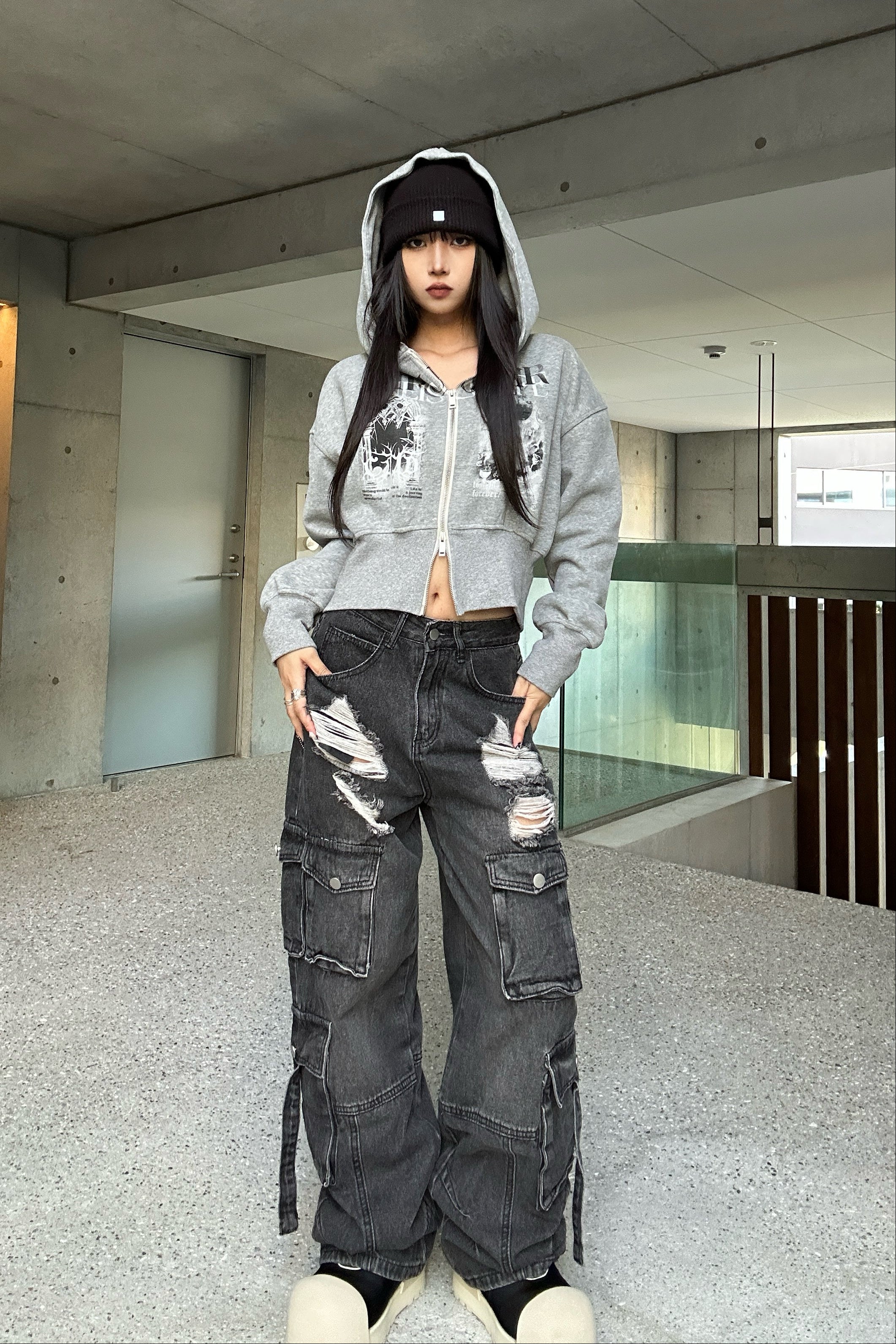 ヴィンテージグラフィッククロップドパーカー KSG21155