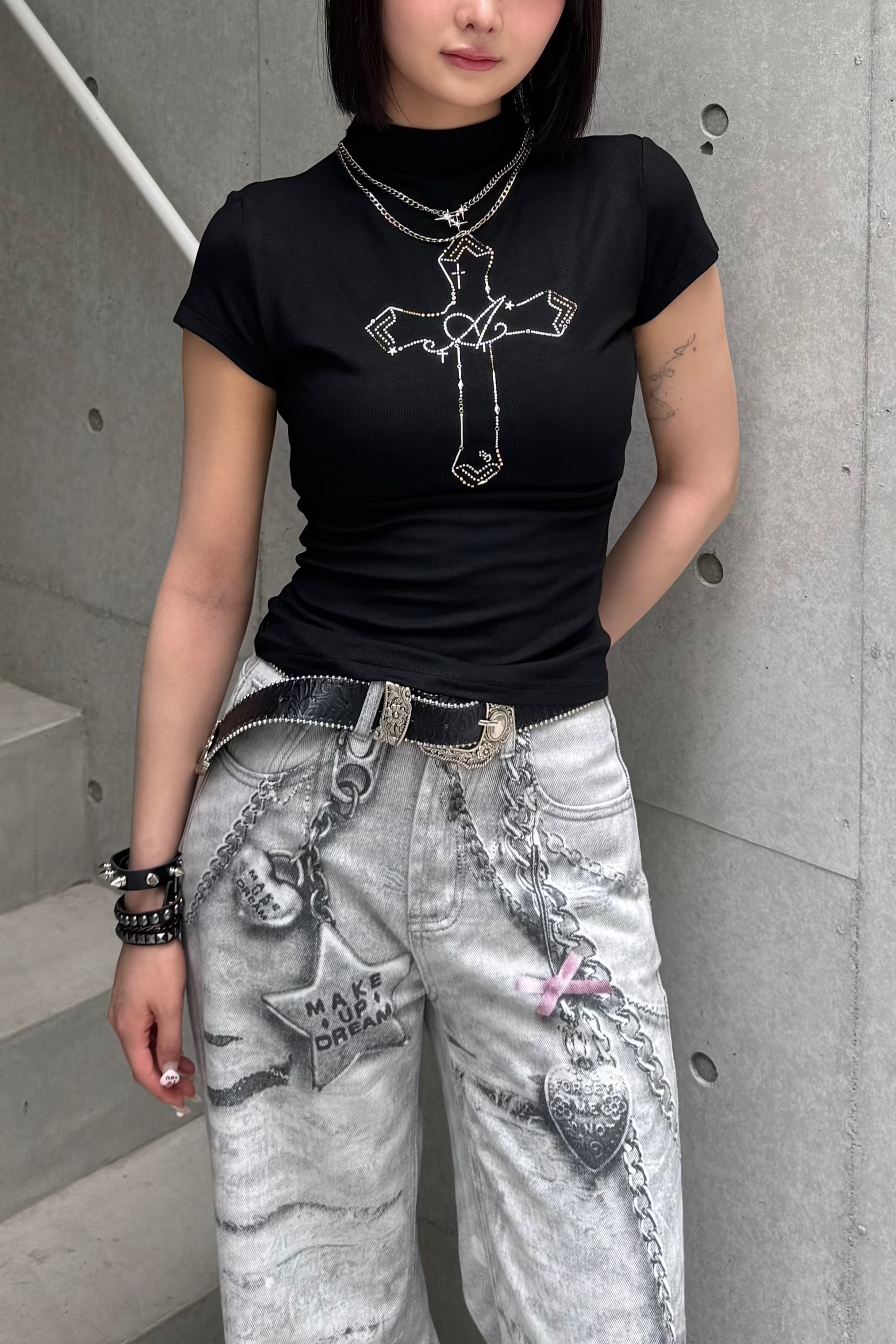 Radiant cross mock neck KSG20857
