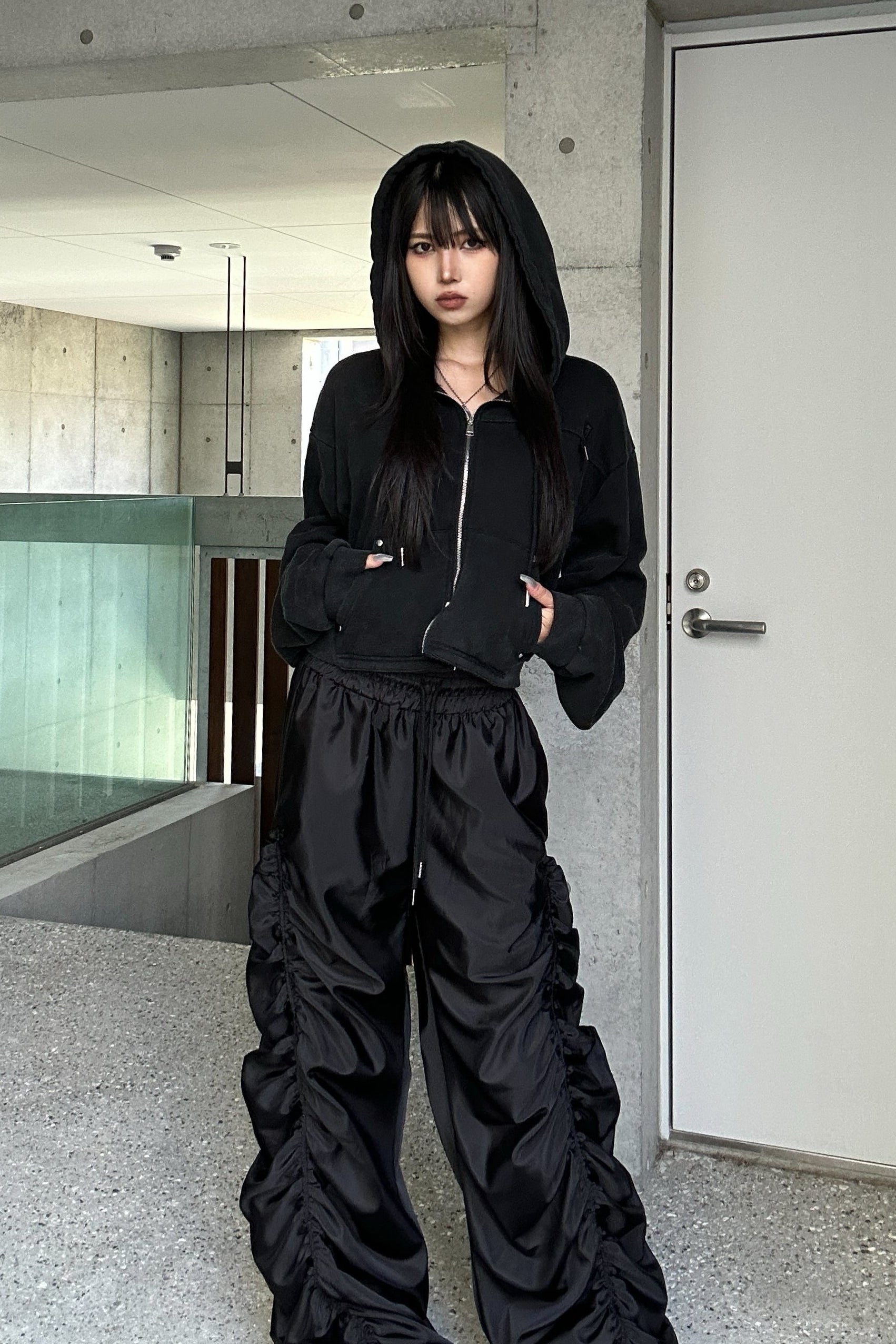 トライバルロゴスタッズパーカー KSG20936