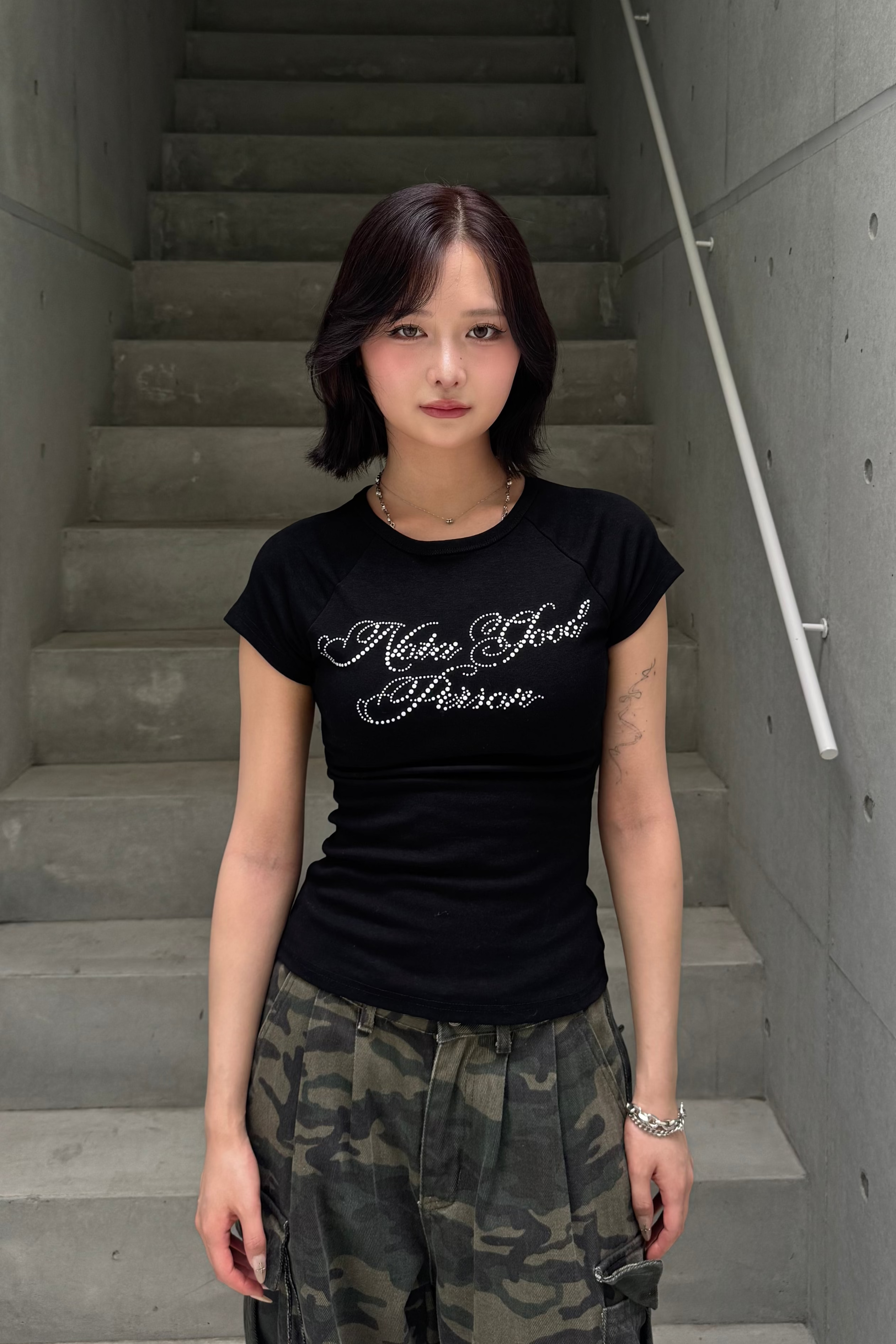 Edge letter Tshirt KSG20862