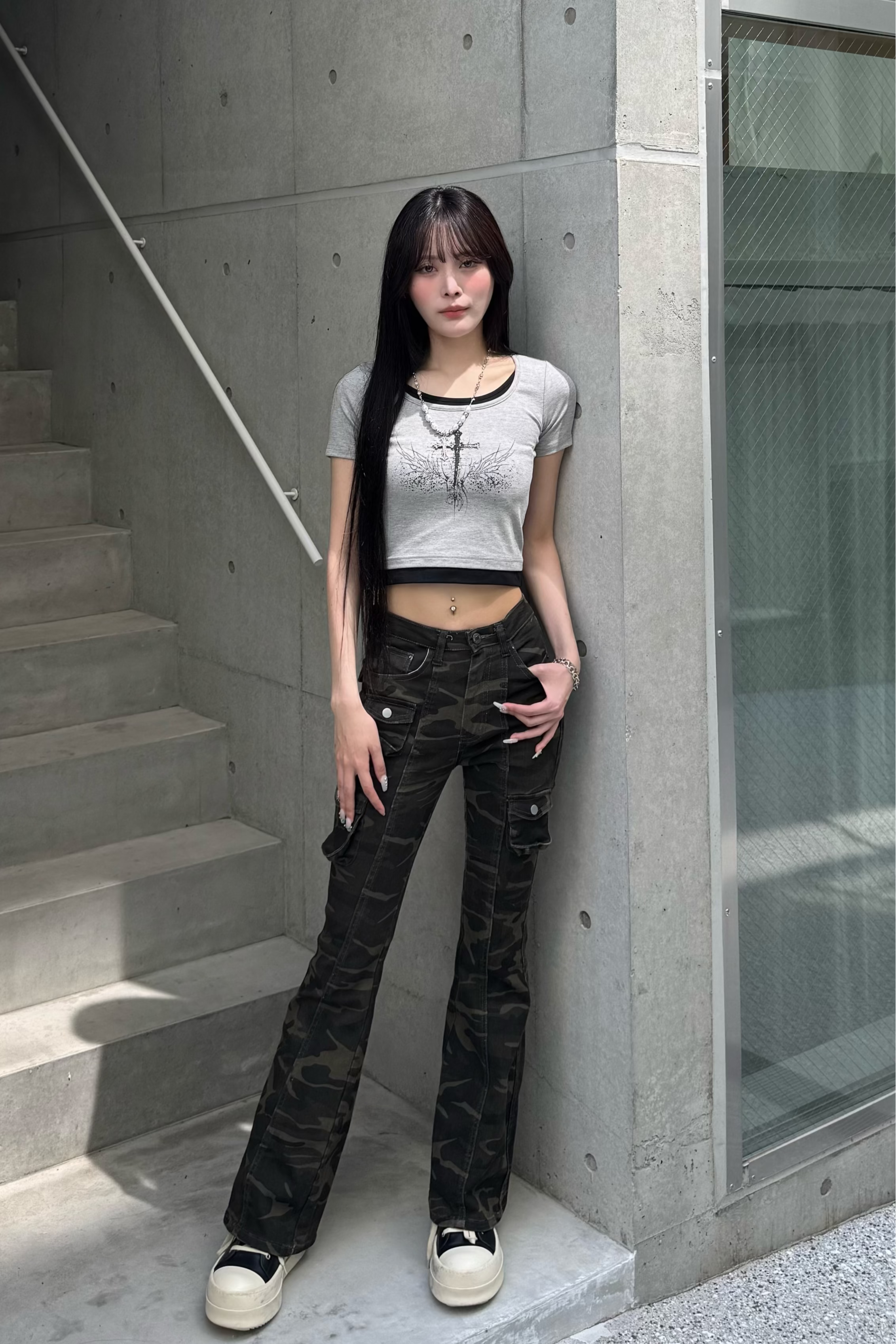 クロスデザインクロップドTシャツ KSG20940