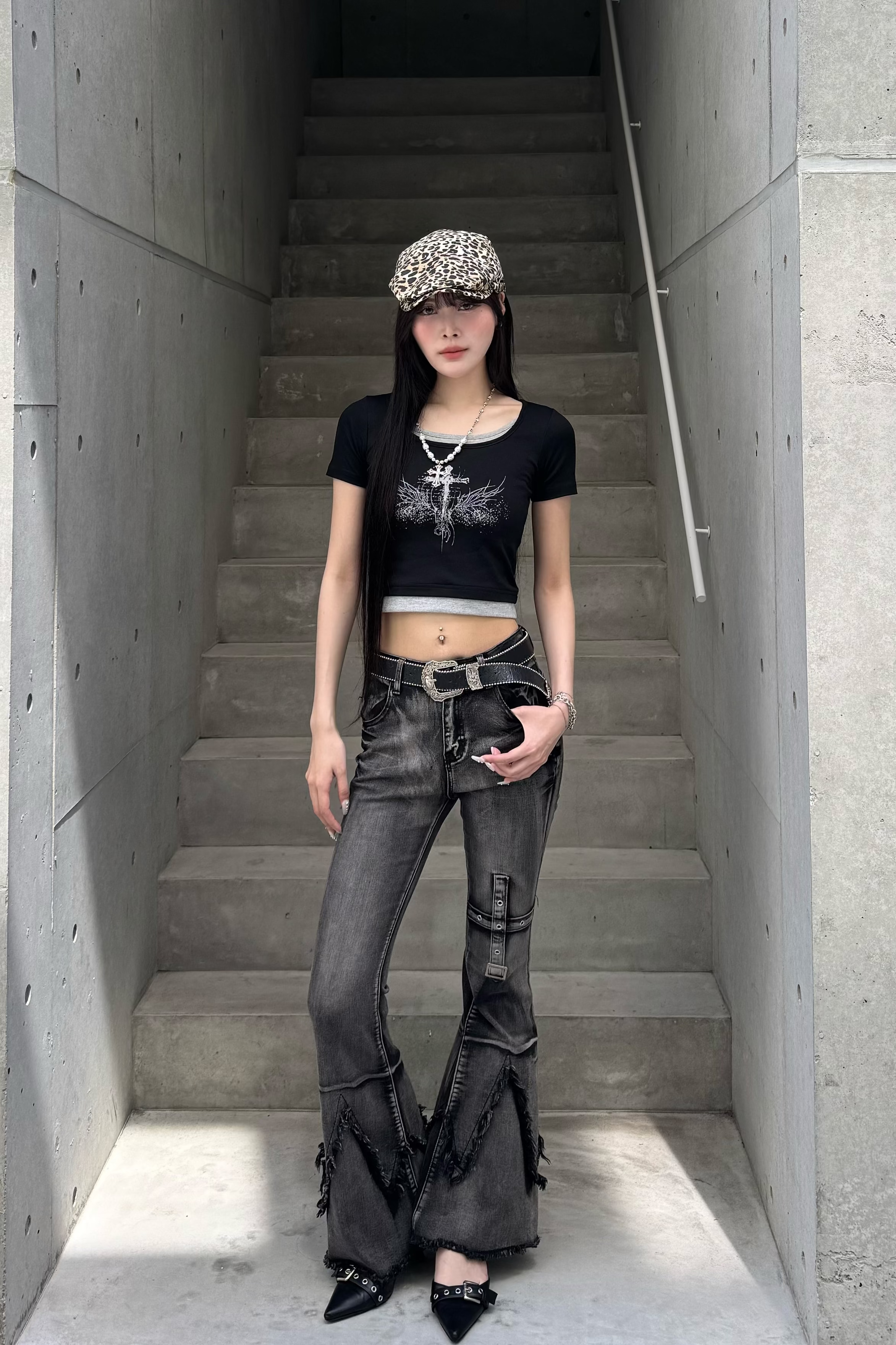 クロスデザインクロップドTシャツ KSG20940