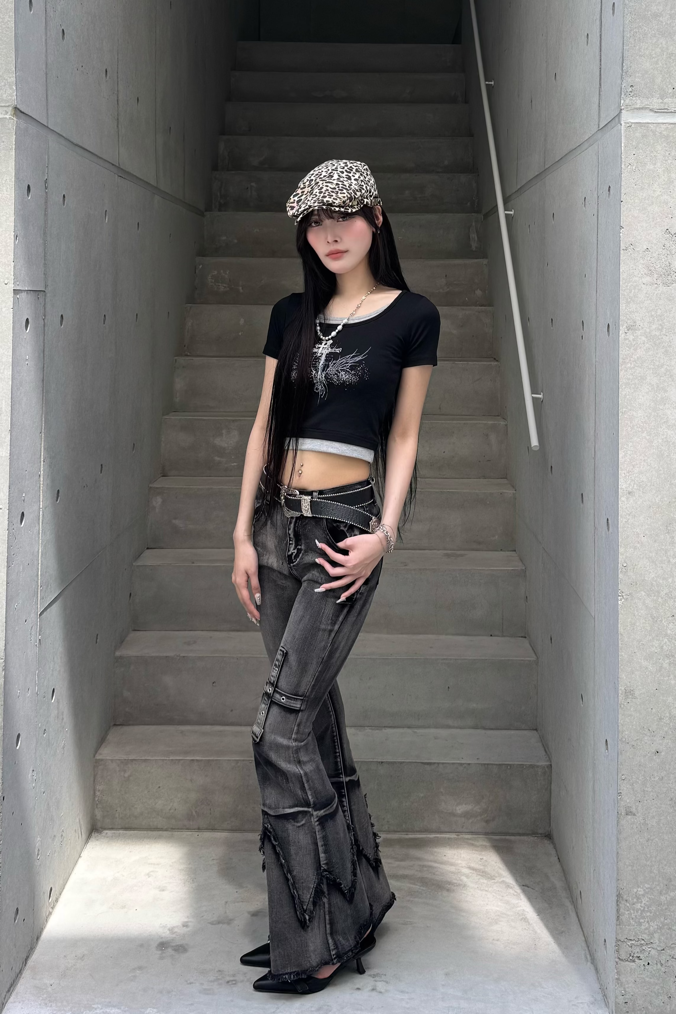 クロスデザインクロップドTシャツ KSG20940