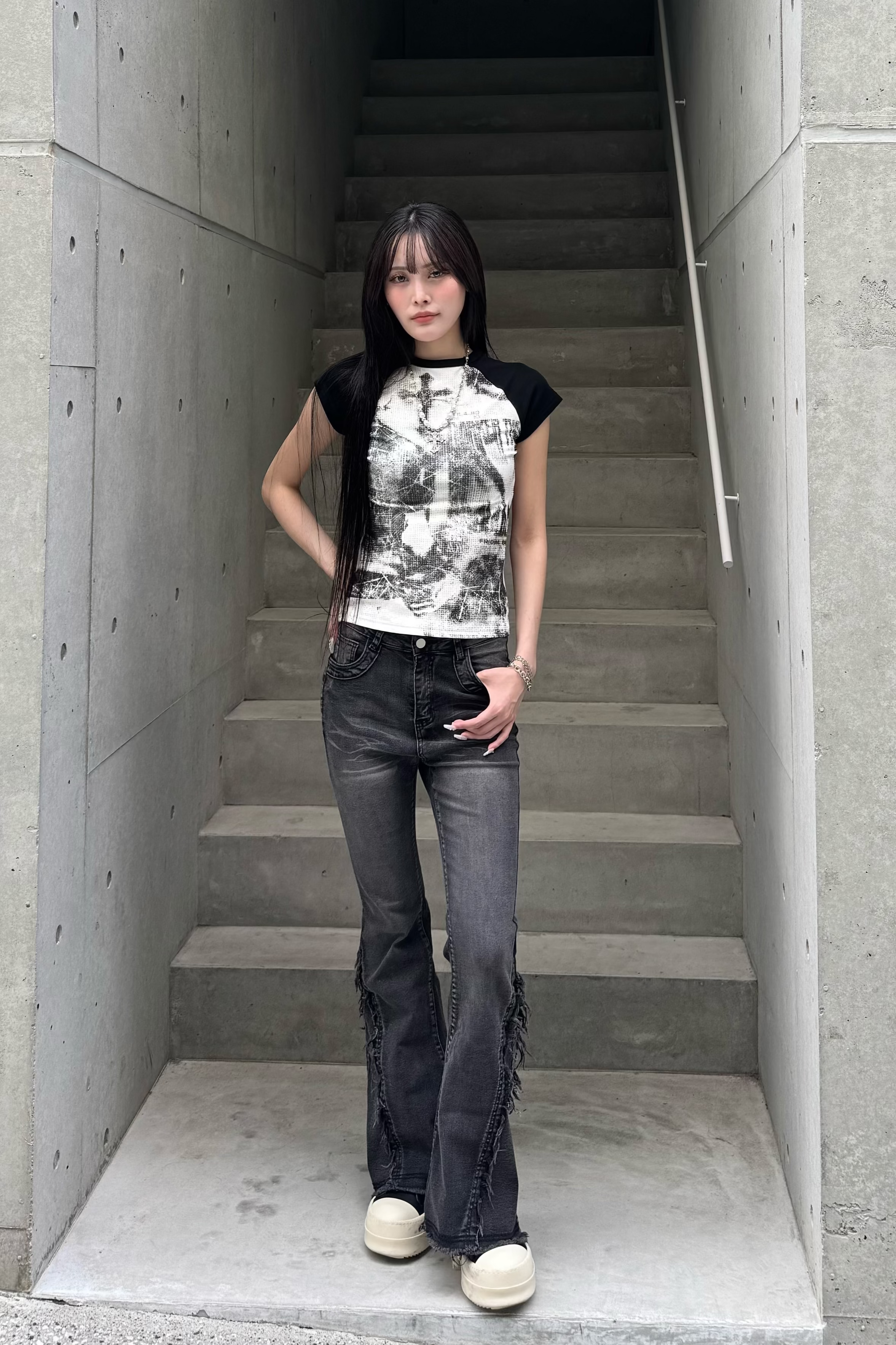 Washed Stretch Fringe Denim KSG19300