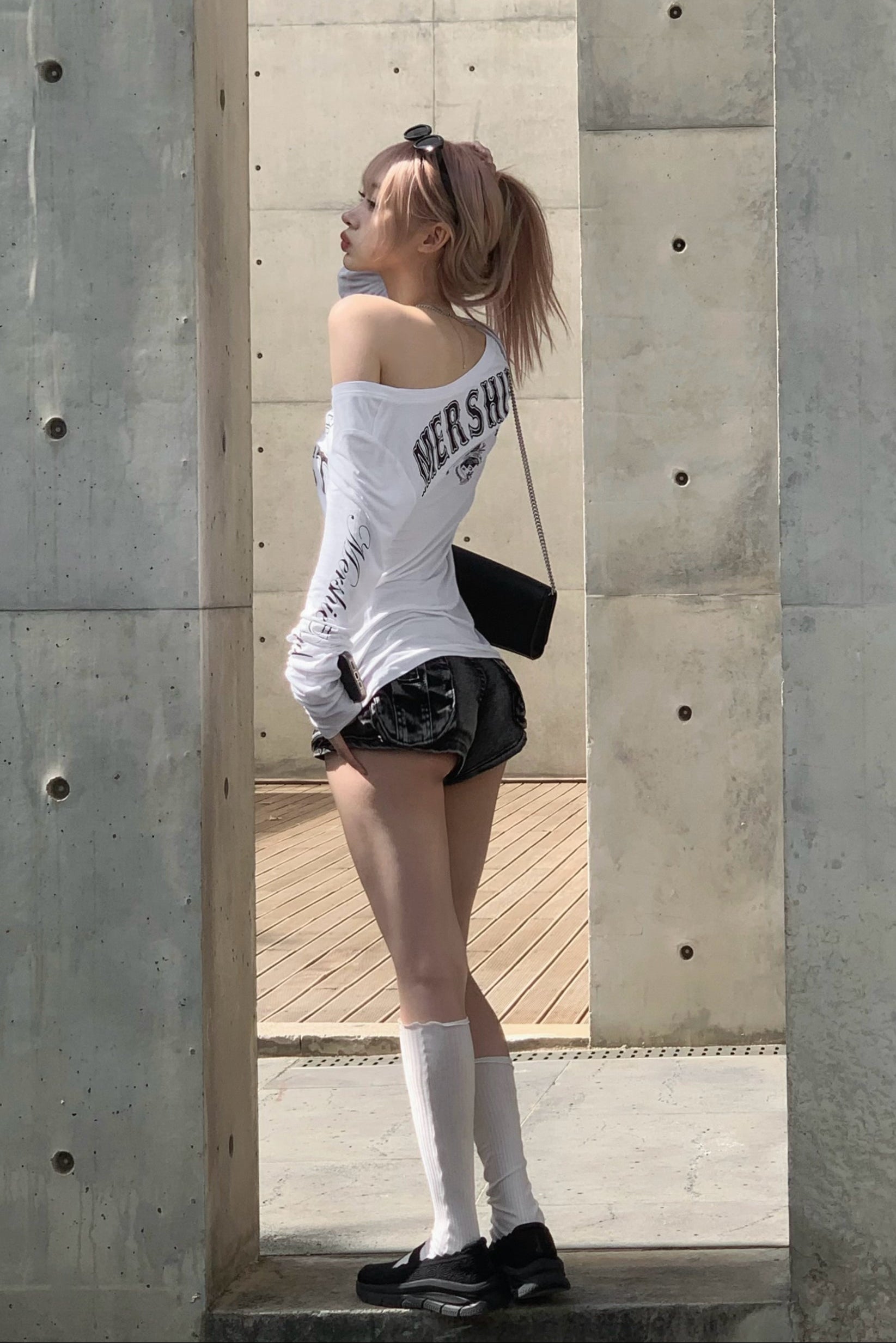 エンブレムレタリングデザインTシャツ KSG21203