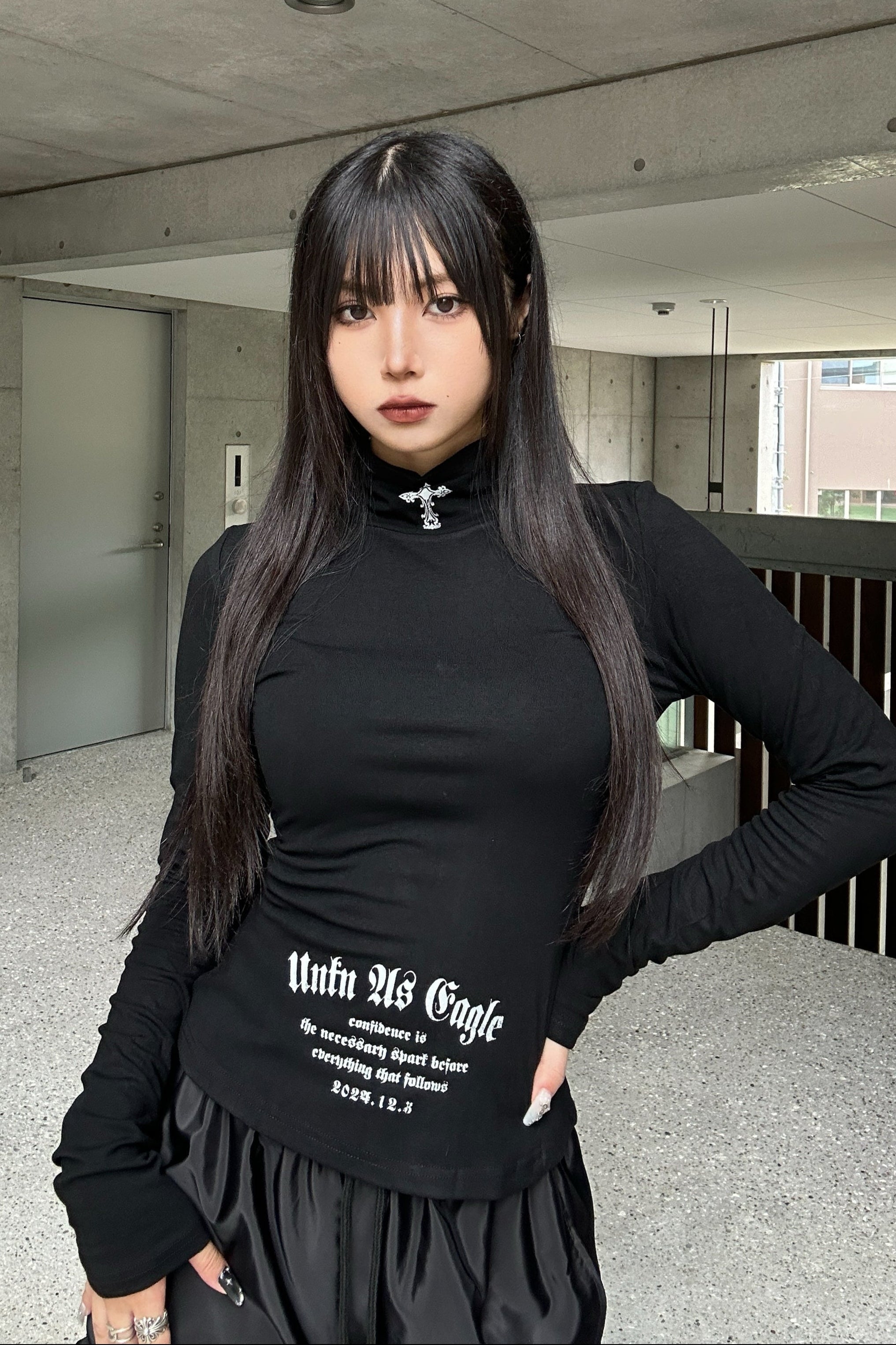 High Neck Gothic Top KSG21038