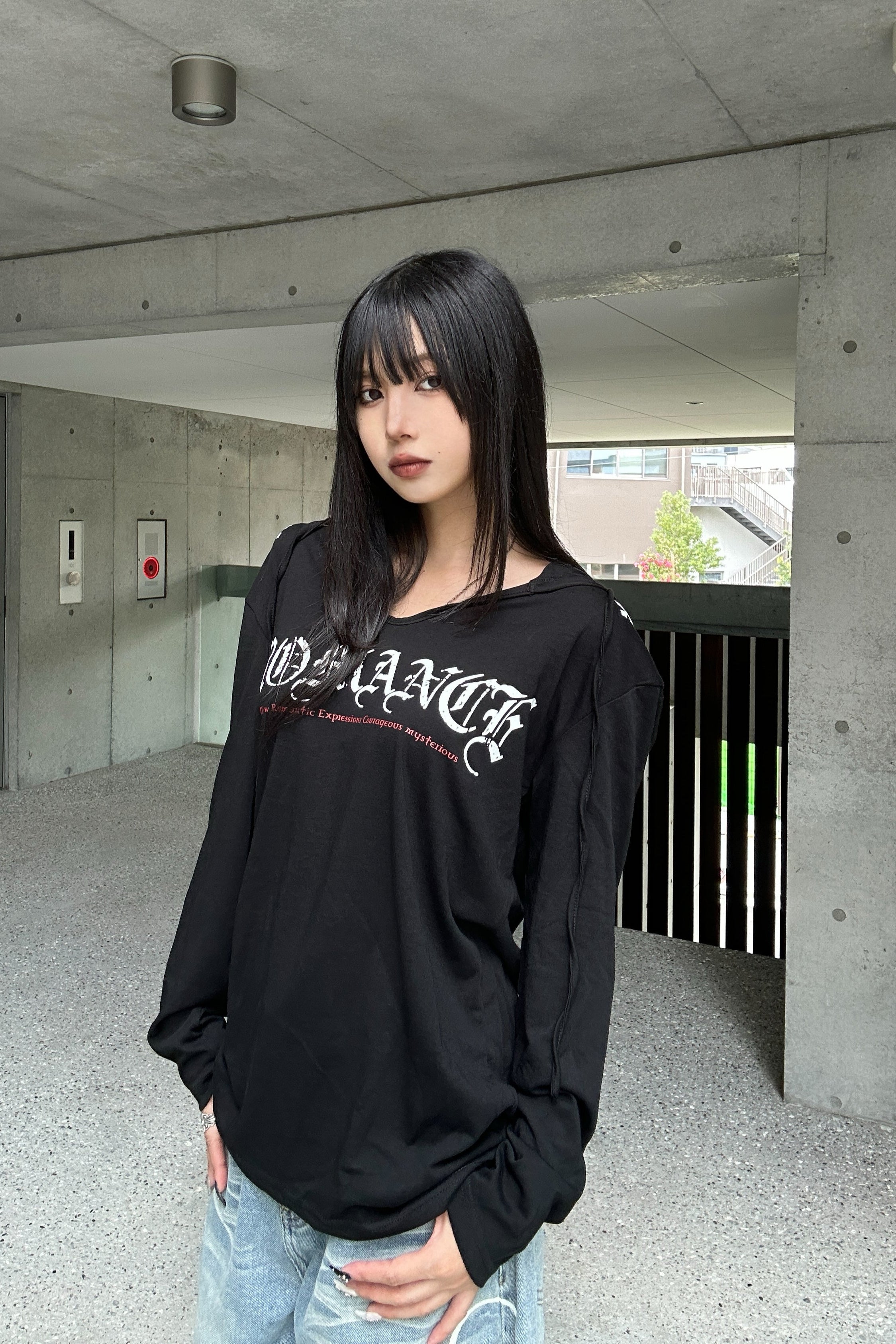 Shoulder Cross Hoodie Top KSG21035