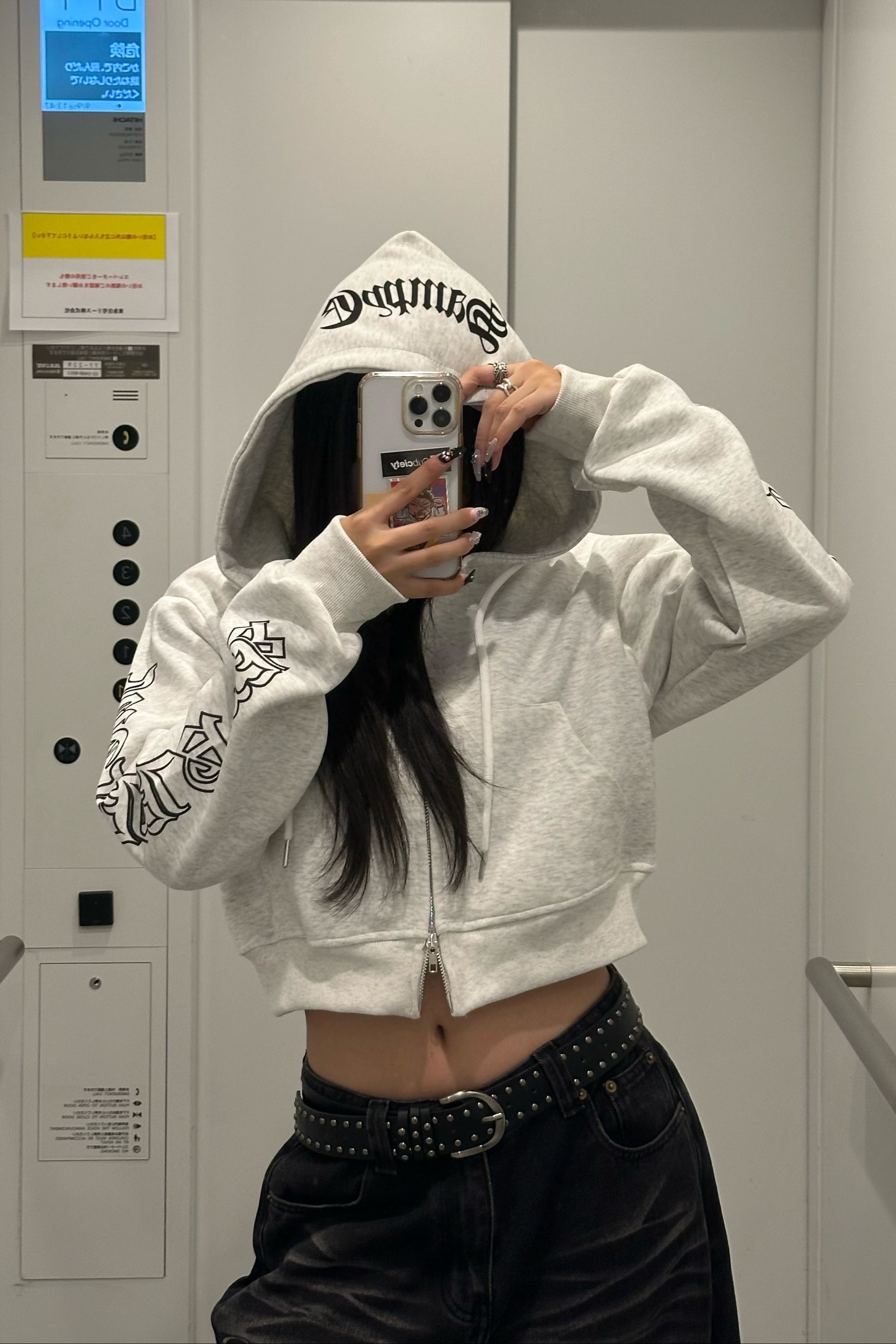 Arch Design Lettering Cropped Hoodie KSG21041
