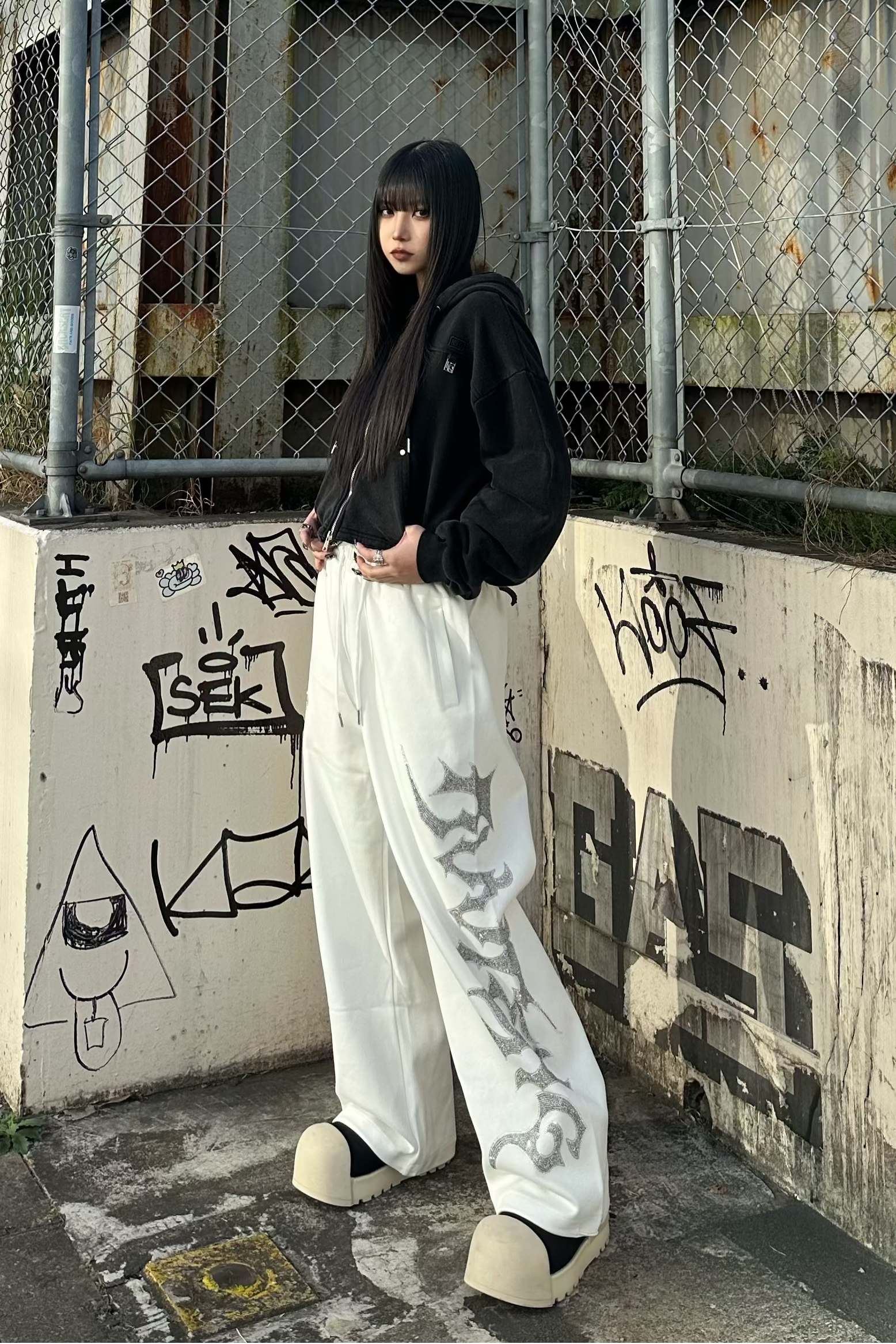 トライバルスウェットパンツ KSG19390