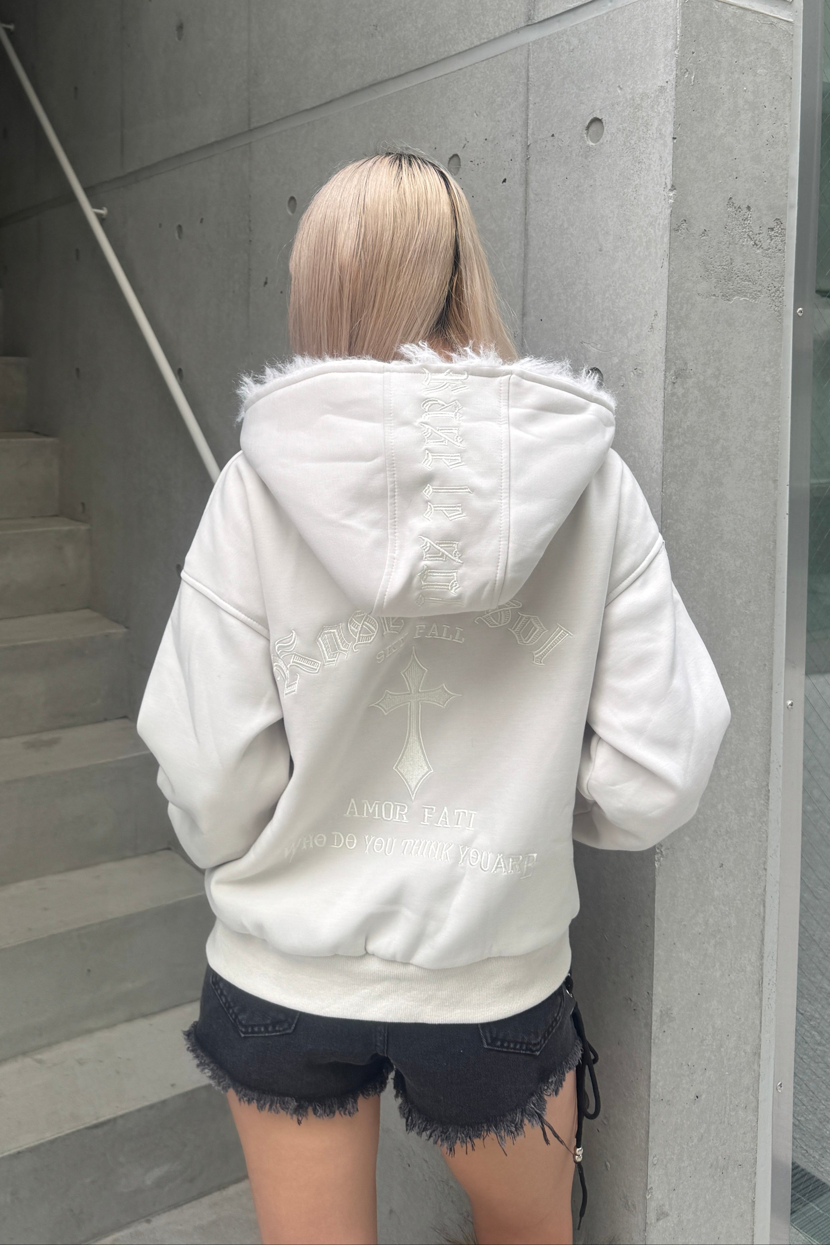 Snow Fluffy Cropped Parker KSG20954