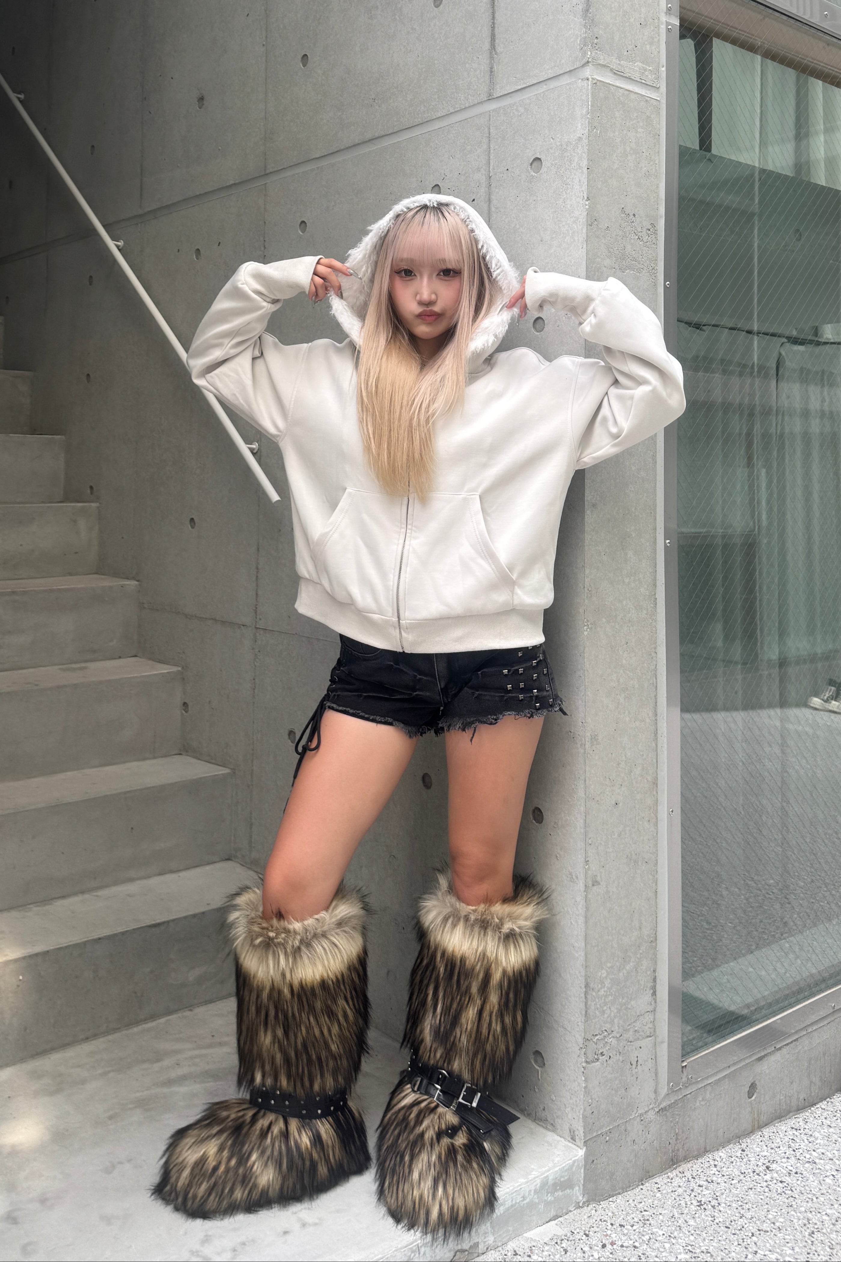 Snow Fluffy Cropped Parker KSG20954