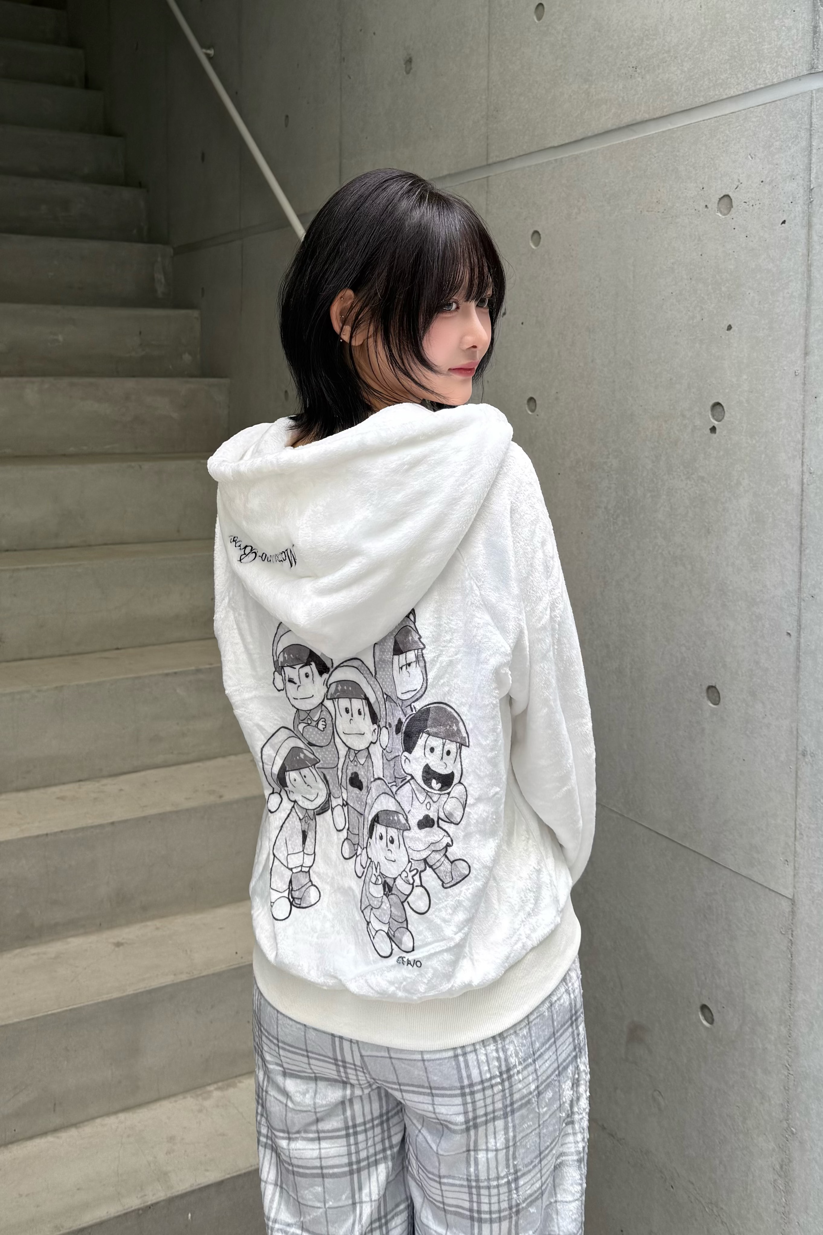 おそ松さんドリーミーパーカーセットアップ KSG30090