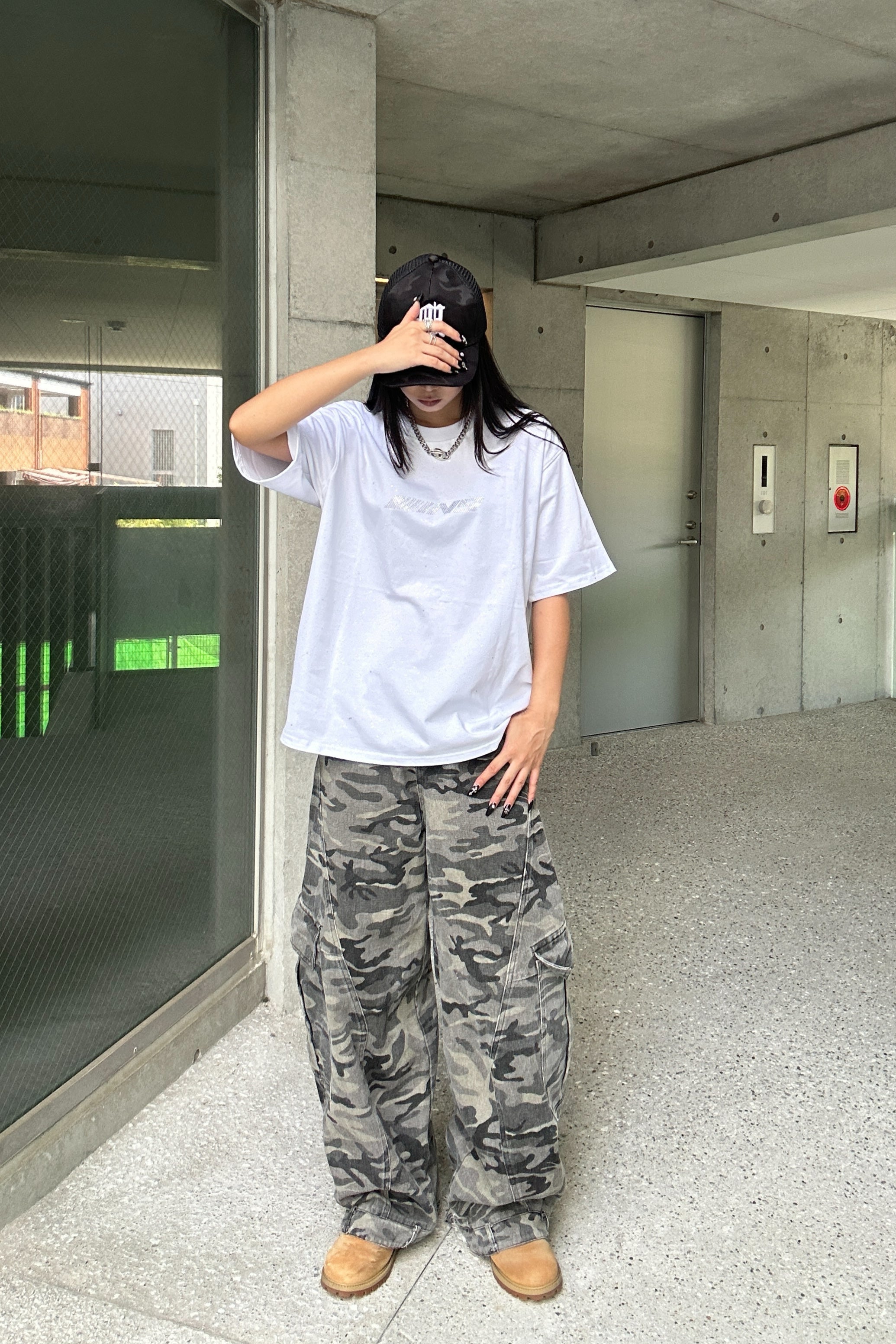 kirakira over logo T-shirt KSG20867