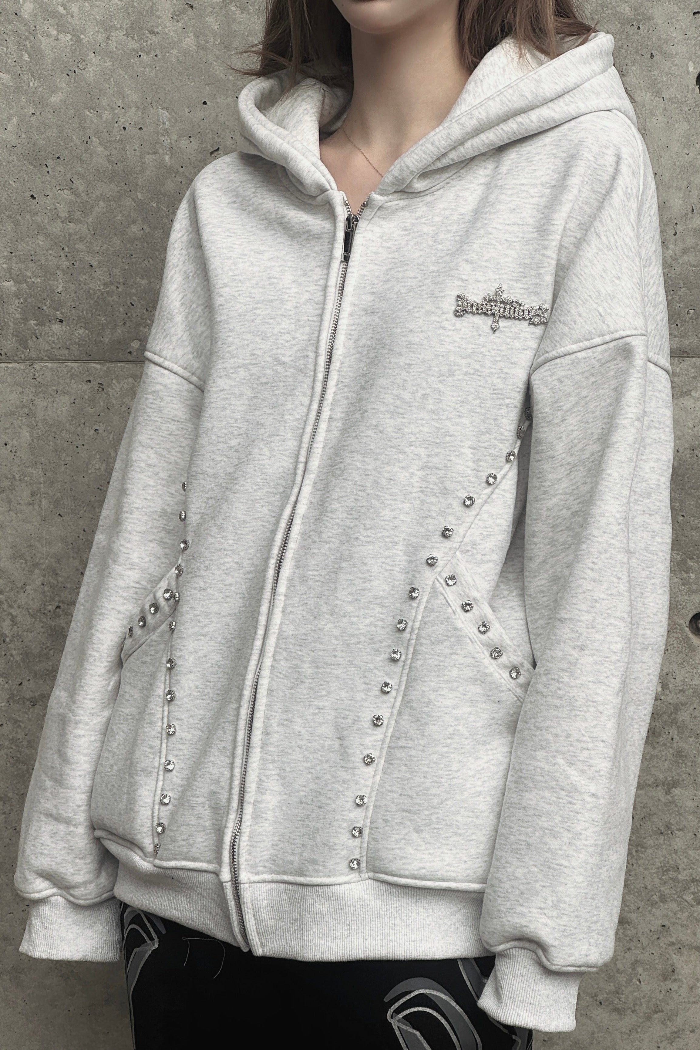 ラインスタッズロゴフーディー KSG21129