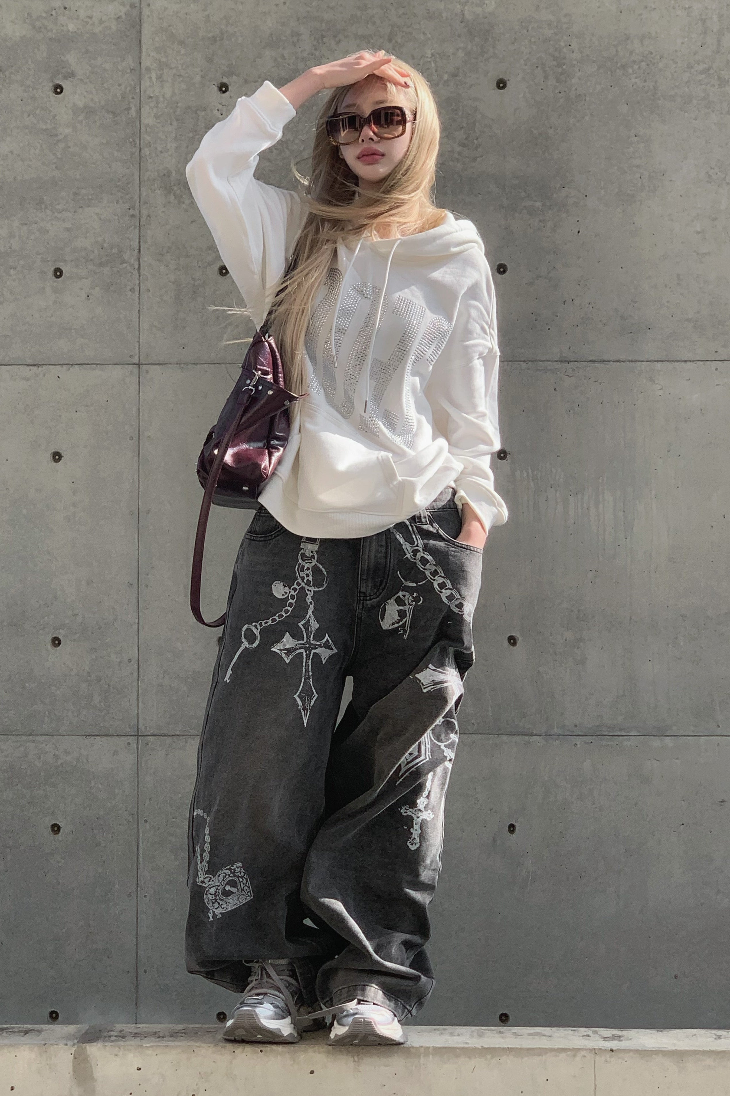 ビッグロゴラインストーンパーカー KSG21183