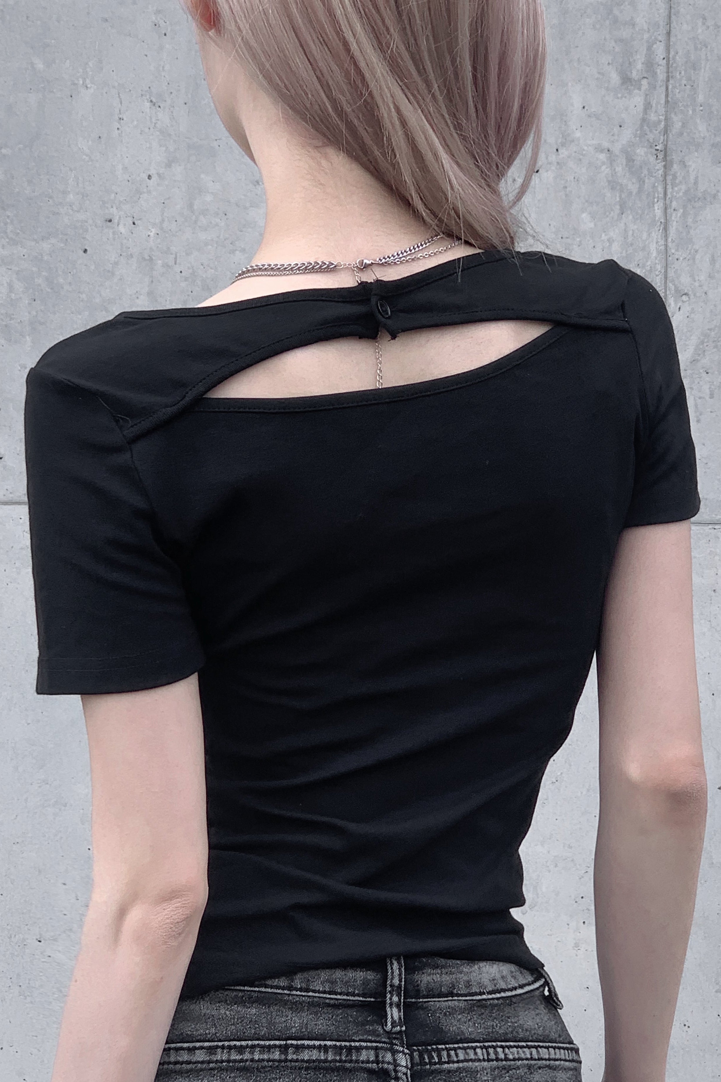 フロントウイングスタッズTシャツ KSG21266